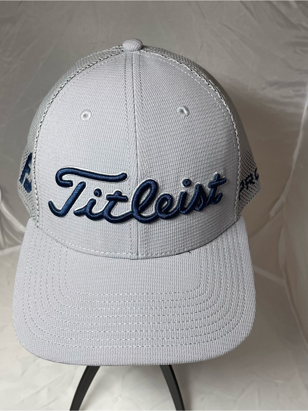 Titleist FJ Pro VI Grey SnapBack Cap with Navy Script Logo